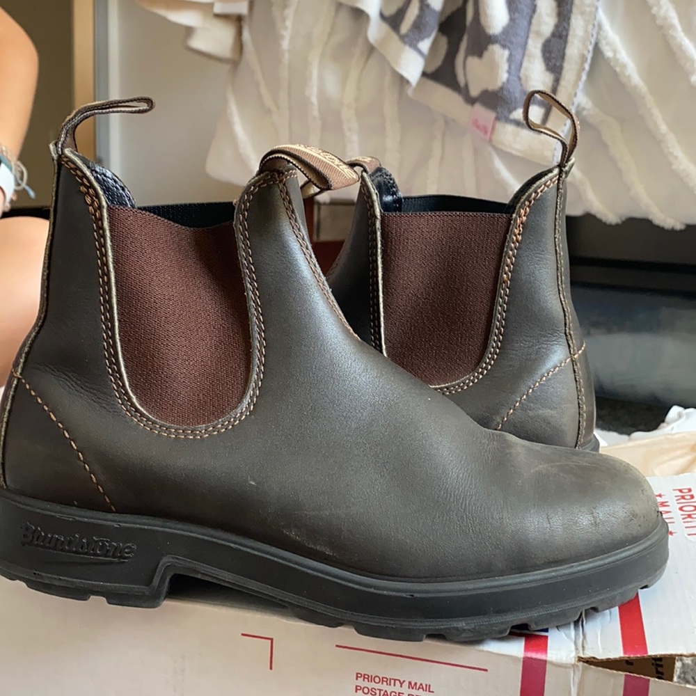 Blundstone Chelsea Boots!